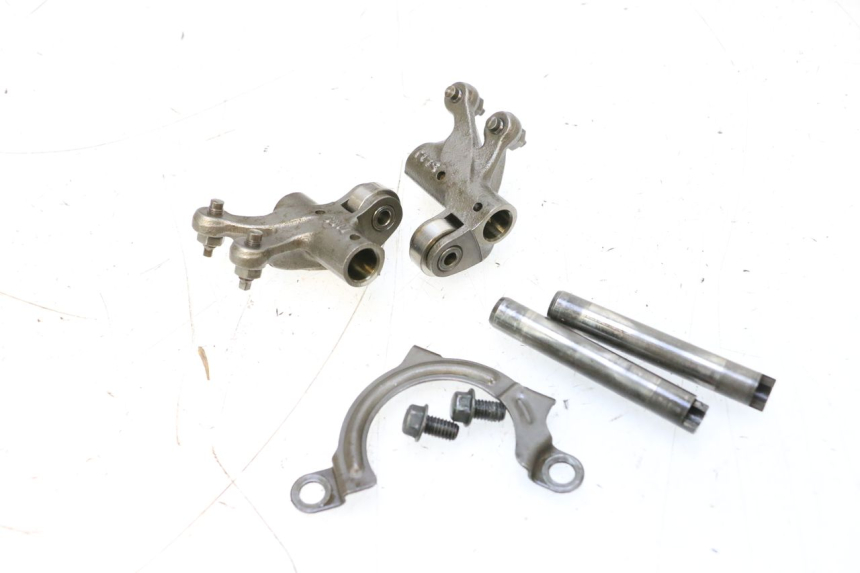 photo de CYLINDER HEAD YAMAHA X-MAX XMAX 125 (2010 - 2013) - Detailed visual inspection