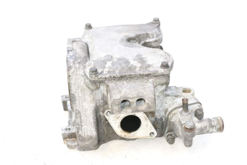 photo de CYLINDER HEAD YAMAHA XMAX X-MAX 125 (2006 - 2009) - Technical close-up