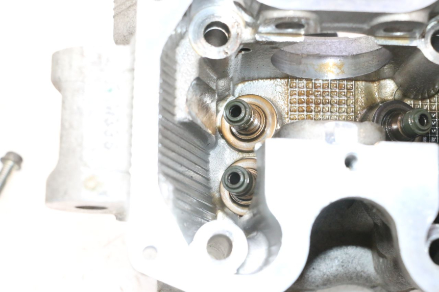 photo de CYLINDER HEAD YAMAHA X-MAX XMAX 125 (2010 - 2013) - Distinctive features