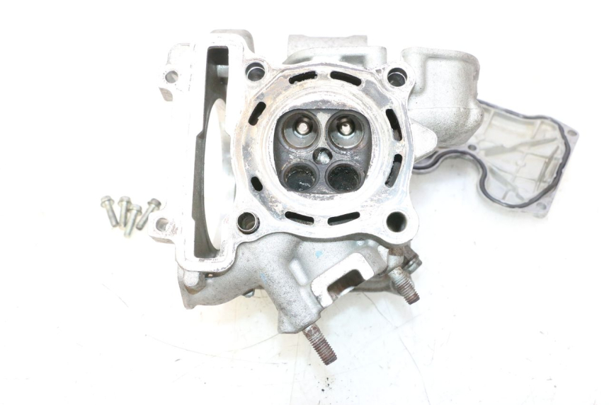 photo de CYLINDER HEAD YAMAHA X-MAX XMAX 125 (2010 - 2013) - Surface and material condition