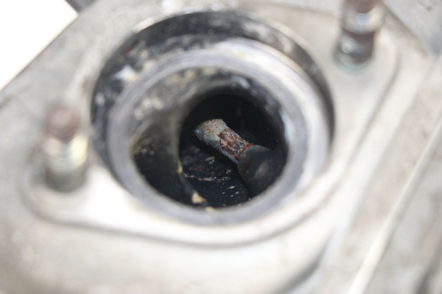 photo de CYLINDER HEAD PIAGGIO X8 400 (2006 - 2007) - Alternative angle