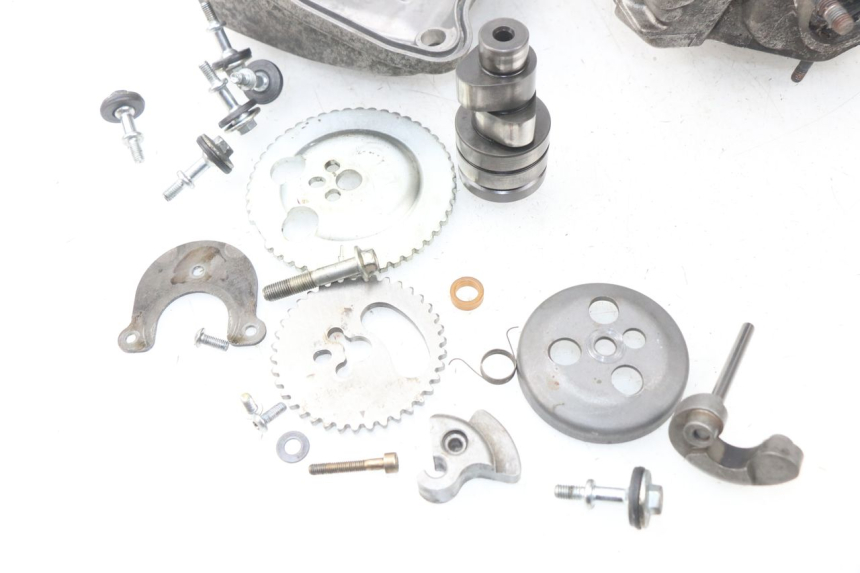 photo de CYLINDER HEAD PIAGGIO X8 400 (2006 - 2007) - Checked used part