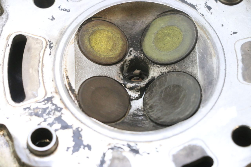 photo de CYLINDER HEAD PIAGGIO X9 EVOLUTION 125 (2003 - 2007) - Zoom on usage condition