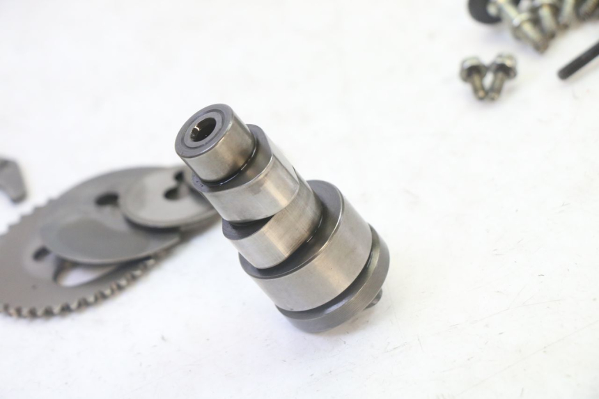 photo de CYLINDER HEAD PIAGGIO XEVO - X EVO 125 (2007 - 2017) - Supplementary product photo
