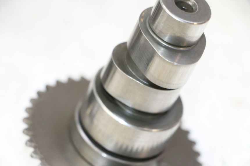 photo de CYLINDER HEAD PIAGGIO XEVO - X EVO 125 (2007 - 2017) - Spare part profile view