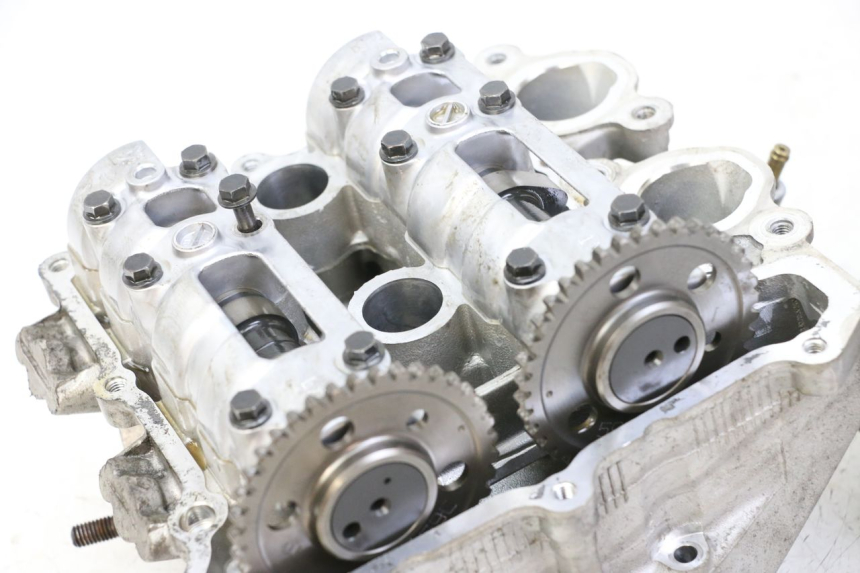 photo de CYLINDER HEAD YAMAHA YP T-MAX TMAX 530 (2017 - 2020) - Distinctive features