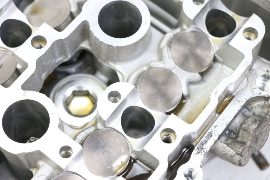 photo de CYLINDER HEAD YAMAHA YP T-MAX TMAX 530 (2017 - 2020) - Used quality zoom