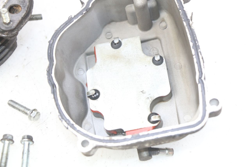 photo de CYLINDER HEAD YAMASAKI YM T 125 (2015 - 2020) - Focus on structure