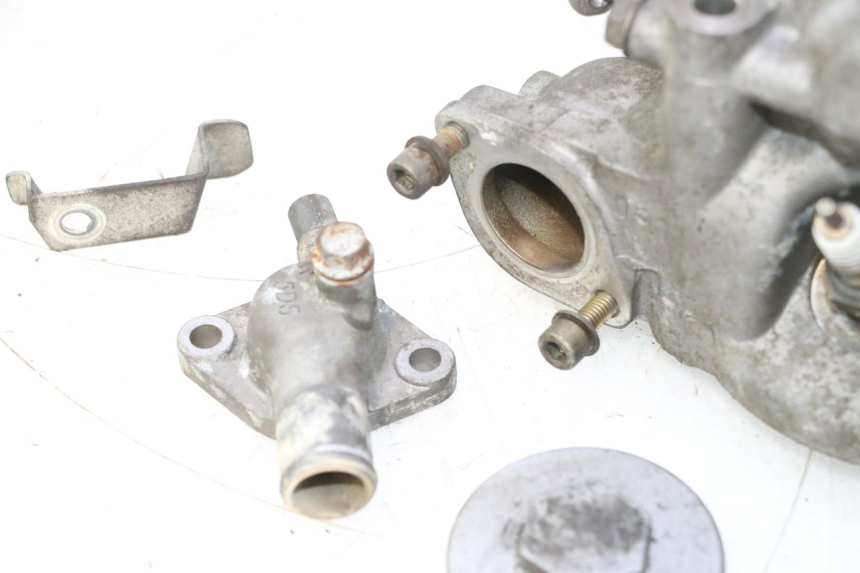 photo de CYLINDER HEAD YAMAHA YP MAJESTY 125 (2002 - 2006) - Component zoom