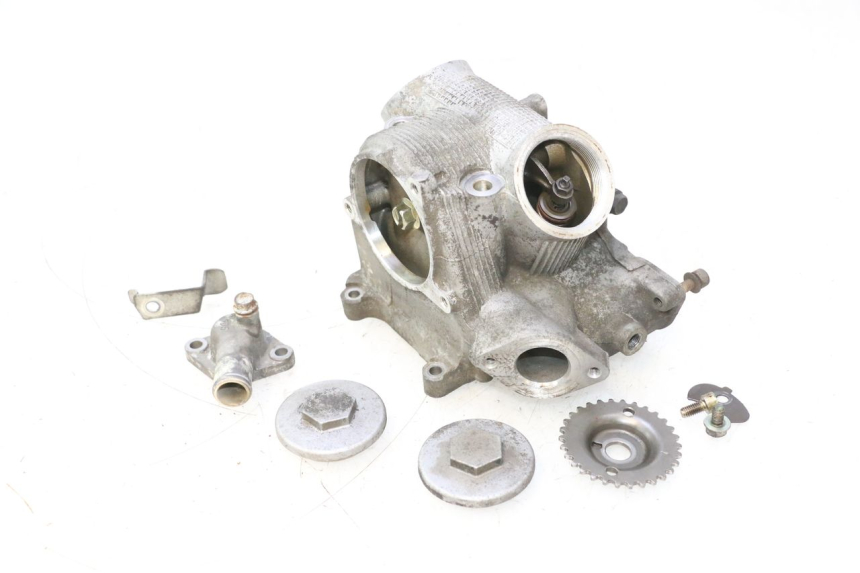 photo de CYLINDER HEAD YAMAHA YP MAJESTY 125 (2002 - 2006) - Surface and material condition