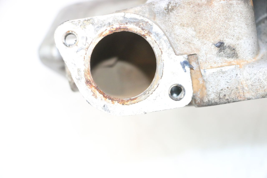 photo de CYLINDER HEAD YAMAHA YP MAJESTY 125 (1998 - 2001) - Focus on structure