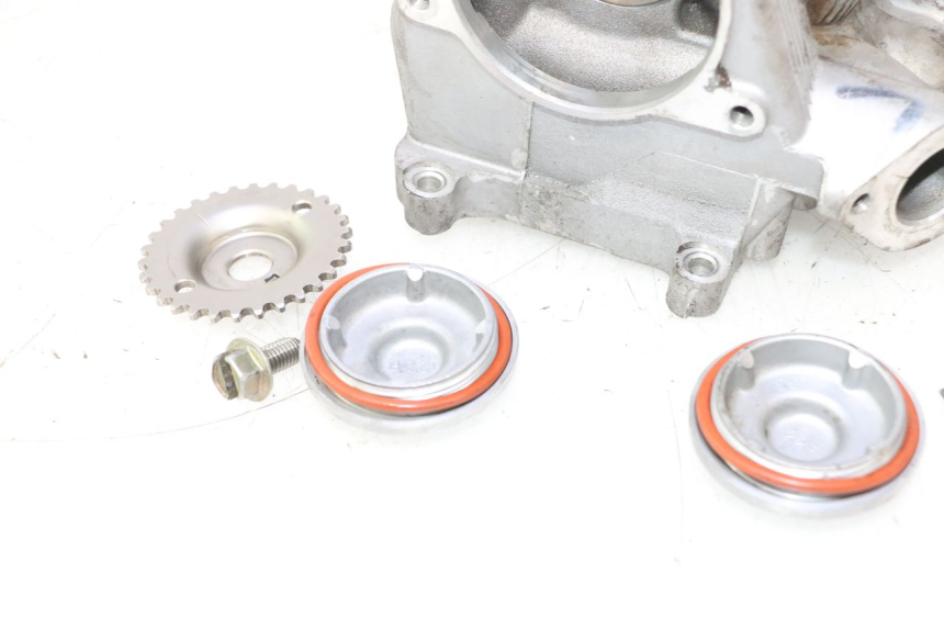 photo de CYLINDER HEAD YAMAHA YP MAJESTY 125 (1998 - 2001) - Main view
