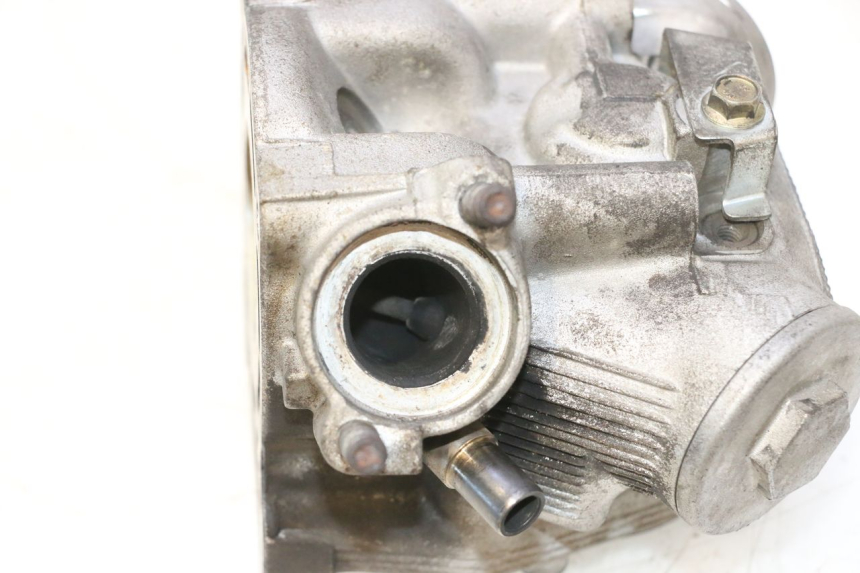 photo de CYLINDER HEAD YAMAHA YP MAJESTY 125 (2007 - 2010) - Component detail