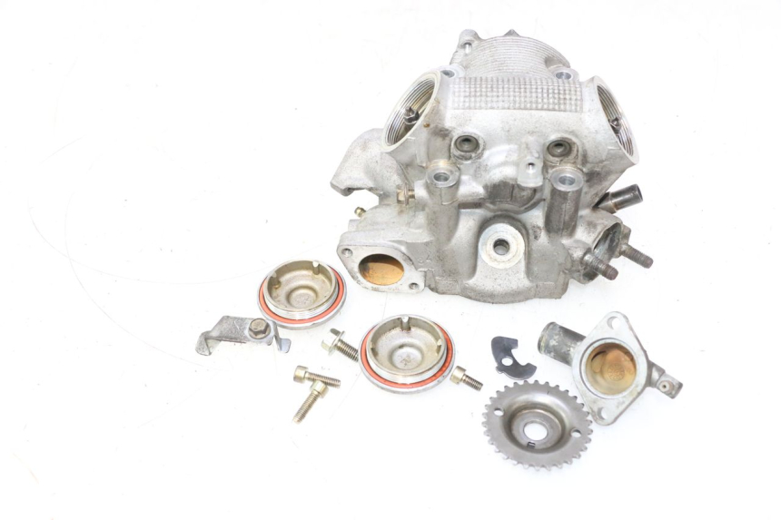 photo de CYLINDER HEAD YAMAHA YP MAJESTY 125 (2007 - 2010) - Surface and material condition