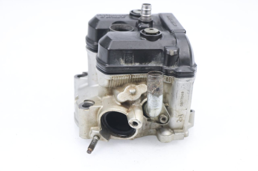 photo de CYLINDER HEAD YAMAHA YZF YZ-F 450 (2006 - 2009) - Surface and material condition