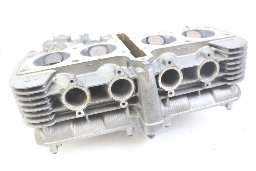 photo de CYLINDER HEAD KAWASAKI ZEPHYR 1100 ( - 1995) - Alternative perspective