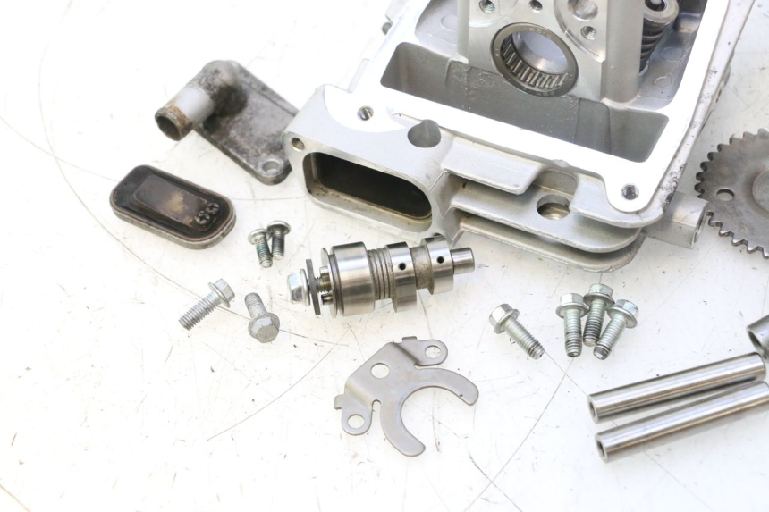 photo de CYLINDER HEAD PIAGGIO ZIP IGET 4T 50 (2021 - 2023) - Zoom on usage condition