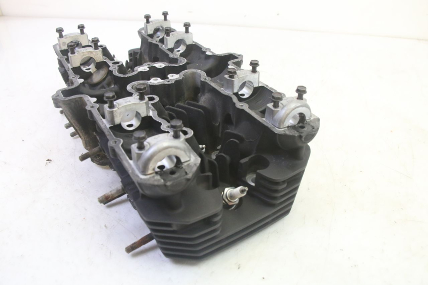 photo de CYLINDER HEAD KAWASAKI ZR 7 750 (1999 - 2004) - Product overview