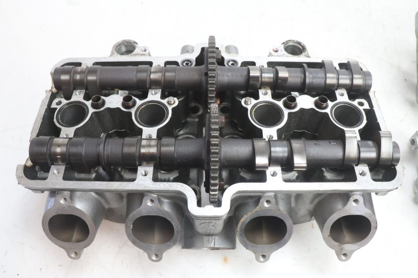 photo de CYLINDER HEAD KAWASAKI ZZR 600 (1995 - 2004) - Used quality zoom