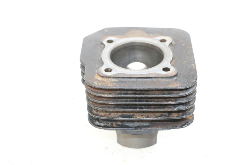 photo de CYLINDER PEUGEOT BUXY 50 (1993 - 1998) - Additional view of the item