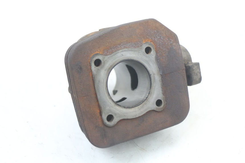 photo de CYLINDER BARREL PEUGEOT LUDIX 50 (2005 - 2007) - Surface and material condition