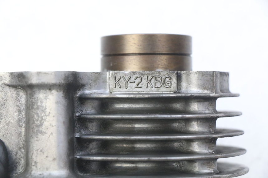 photo de CYLINDER PISTON KYMCO AGILITY 4T 50 (2005 - 2018) - Alternative perspective