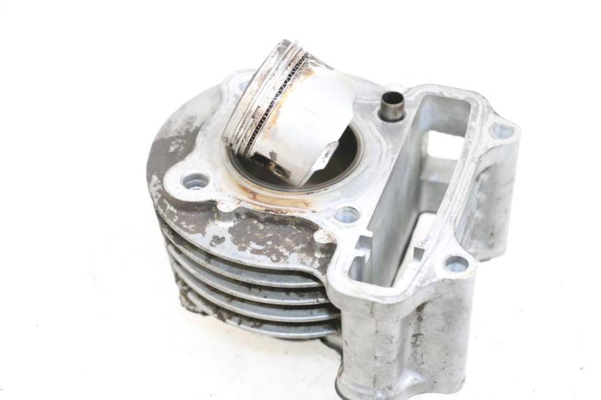 photo de CYLINDER PISTON KYMCO AGILITY 4T 50 (2005 - 2018) - Main view