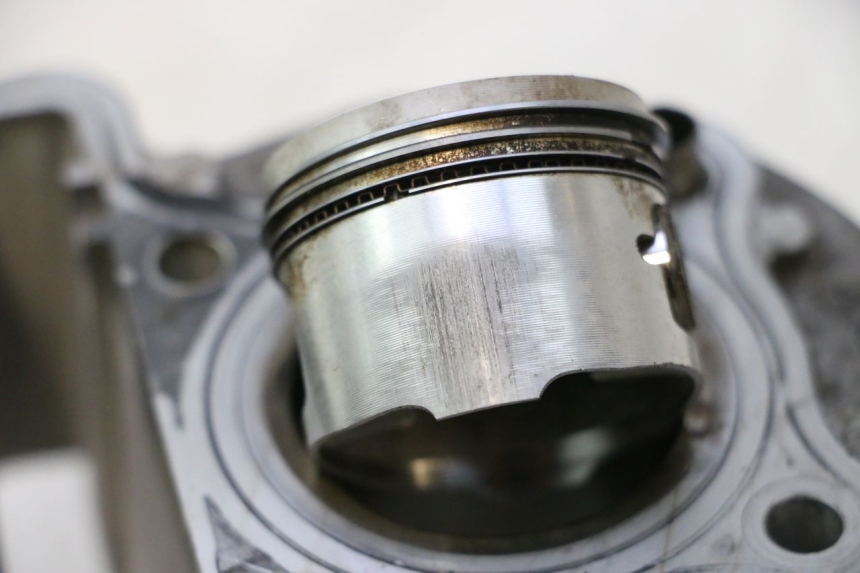 photo de CYLINDER BARREL PISTON KYMCO AGILITY PREMIUM 50 (2007 - 2010) - Focus on structure
