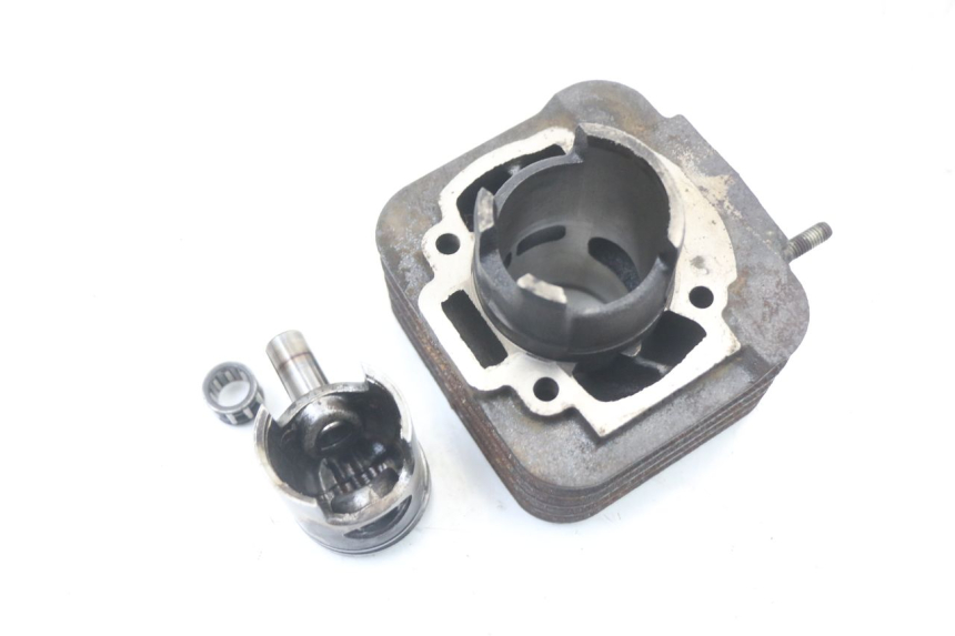 photo de CYLINDER BARREL PISTON APRILIA SR MOTARD 50 (2012 - 2018) - Additional view of the item