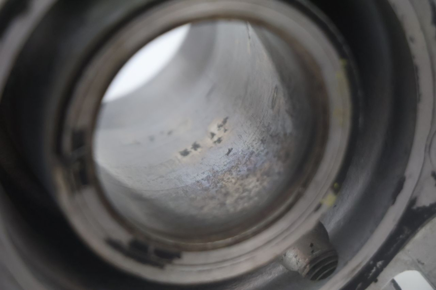 photo de FRONT CYLINDER AND PISTON HONDA XLV VARADERO 125 (2007 - 2012) - Distinctive features