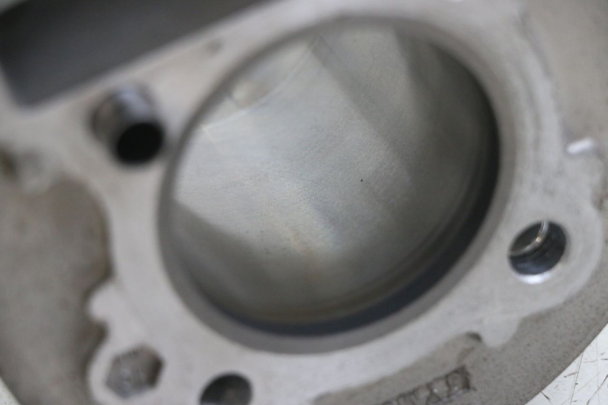 photo de CYLINDER PISTON JONWAY AZTRAL 125 (2008 - 2017) - Zoom on usage condition