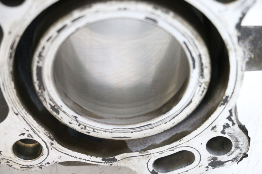 photo de CYLINDER PISTON SUZUKI BURGMAN 125 (2007 - 2014) - Alternative perspective