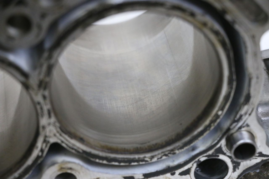 photo de CYLINDER BARREL PISTON SUZUKI BURGMAN 650 (2013 - 2020) - Additional view of the item