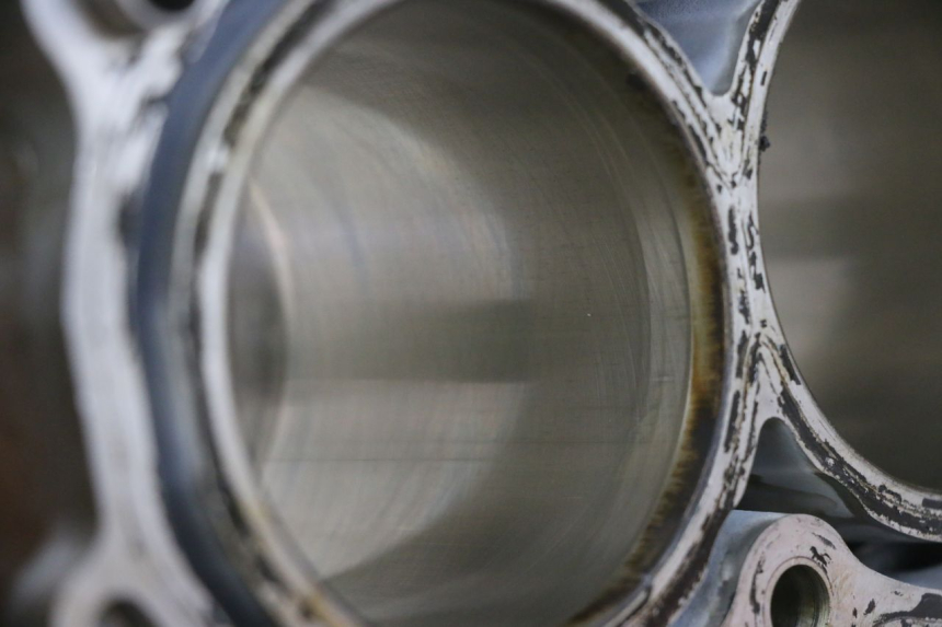 photo de CYLINDER BARREL PISTON SUZUKI BURGMAN 650 (2013 - 2020) - High-resolution close-up