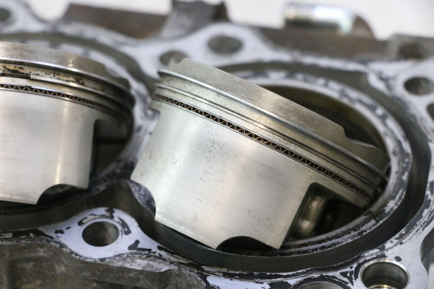 photo de CYLINDER BARREL PISTON SUZUKI BURGMAN EXECUTIVE ABS 650 (2006 - 2012) - Focus on structure