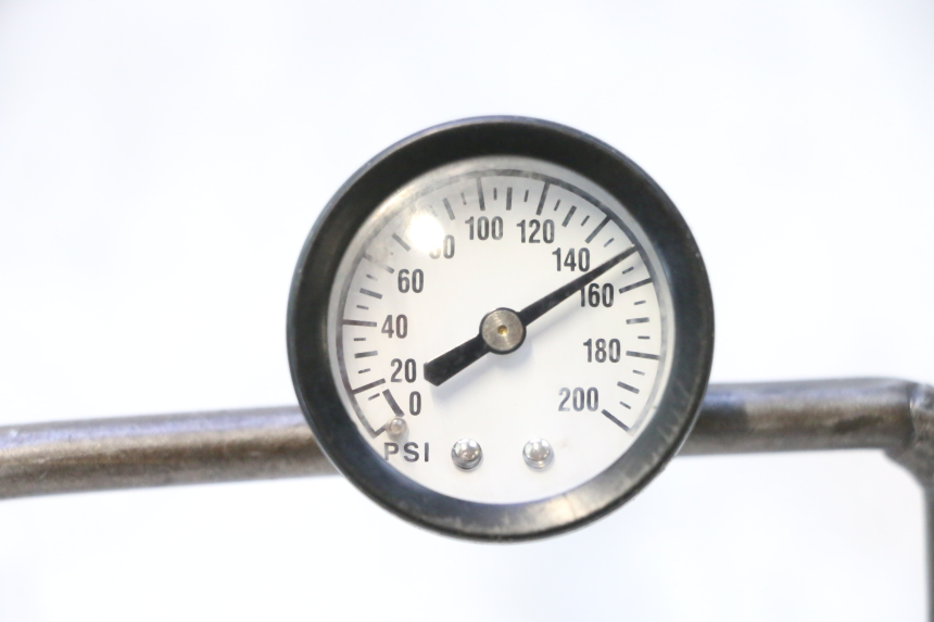 photo de CYLINDER BARREL PISTON SUZUKI BURGMAN EXECUTIVE ABS 650 (2006 - 2012) - Zoom on usage condition