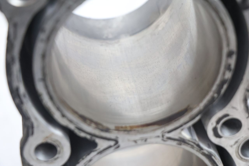 photo de CYLINDER BARREL PISTON SUZUKI BURGMAN EXECUTIVE ABS 650 (2006 - 2012) - Supplementary product photo