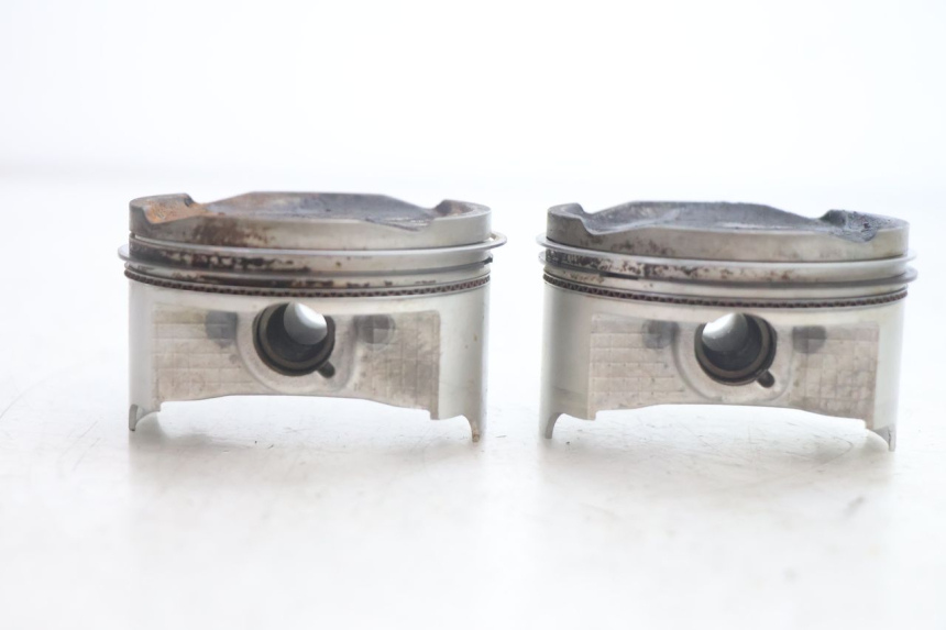 photo de CYLINDER BARREL PISTON SUZUKI BURGMAN EXECUTIVE ABS 650 (2006 - 2012) - Fixing points details
