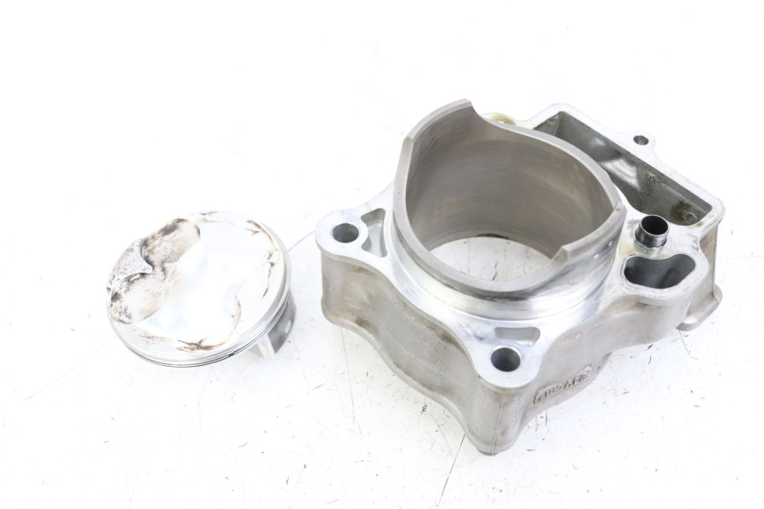 photo de CYLINDER BARREL PISTON HONDA CRF R 250 (2020 - 2021) - Detailed visual inspection