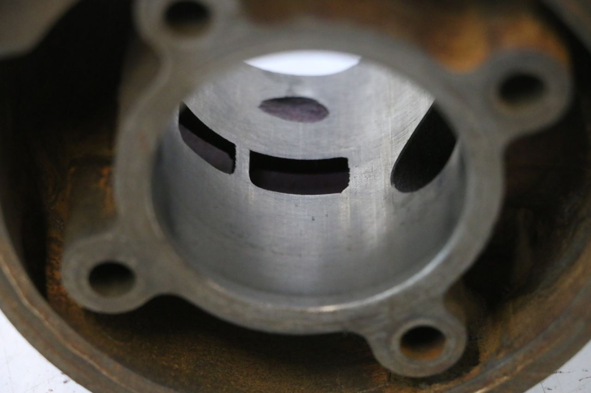 photo de CYLINDER BARREL PISTON HM HONDA CRM DERAPAGE RR 50 (2006 - 2017) - Additional view of the item