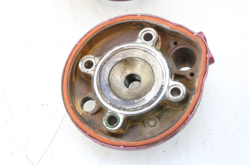 photo de CYLINDER BARREL PISTON HM HONDA CRM DERAPAGE RR 50 (2006 - 2017) - Focus on structure