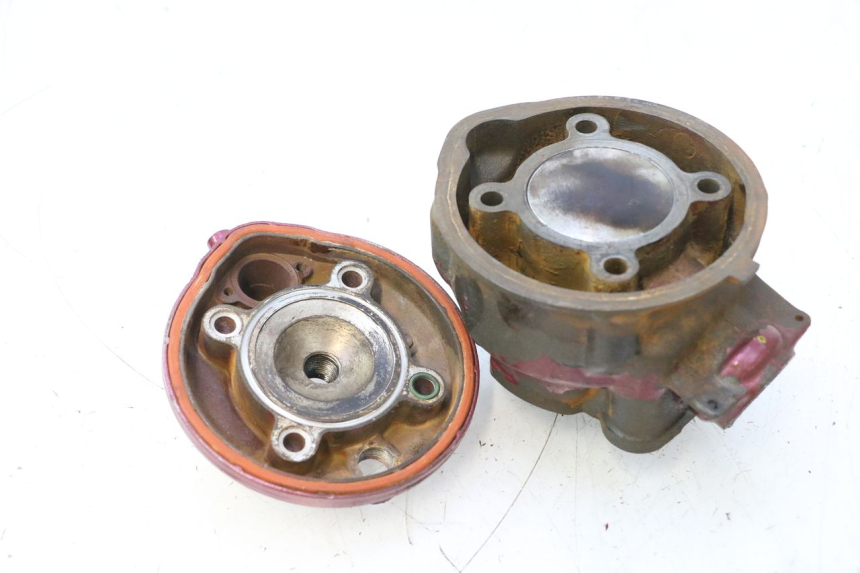 photo de CYLINDER BARREL PISTON HM HONDA CRM DERAPAGE RR 50 (2006 - 2017) - Alternative perspective