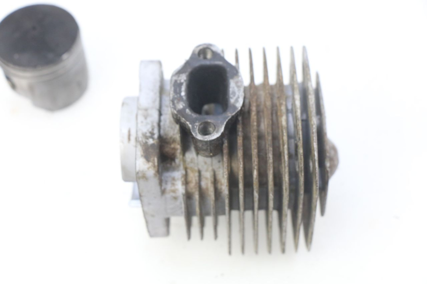 photo de CYLINDER PISTON POCKET BIKE CROSS 50 - Additional view of the item