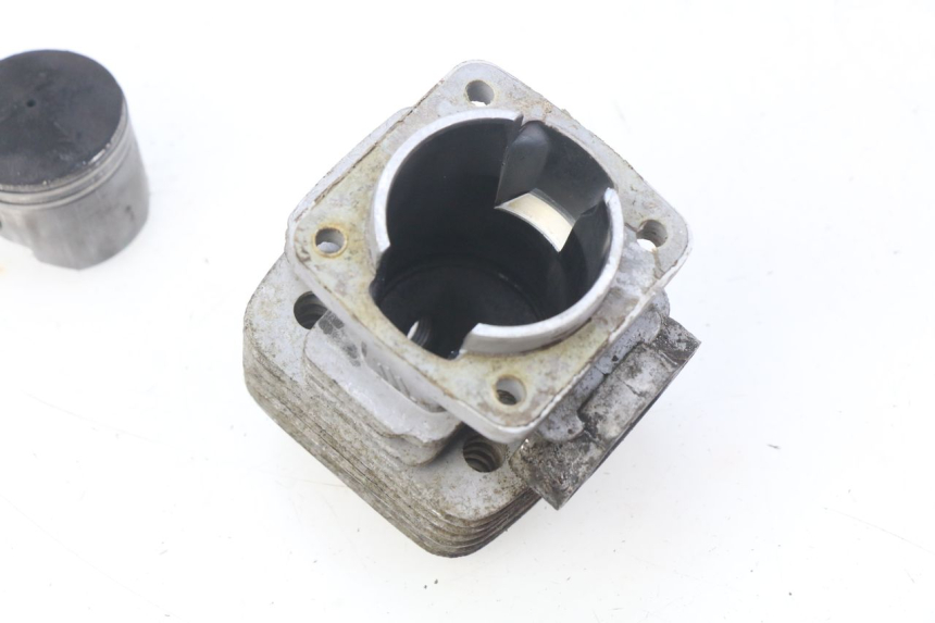 photo de CYLINDER PISTON POCKET BIKE CROSS 50 - Distinctive features