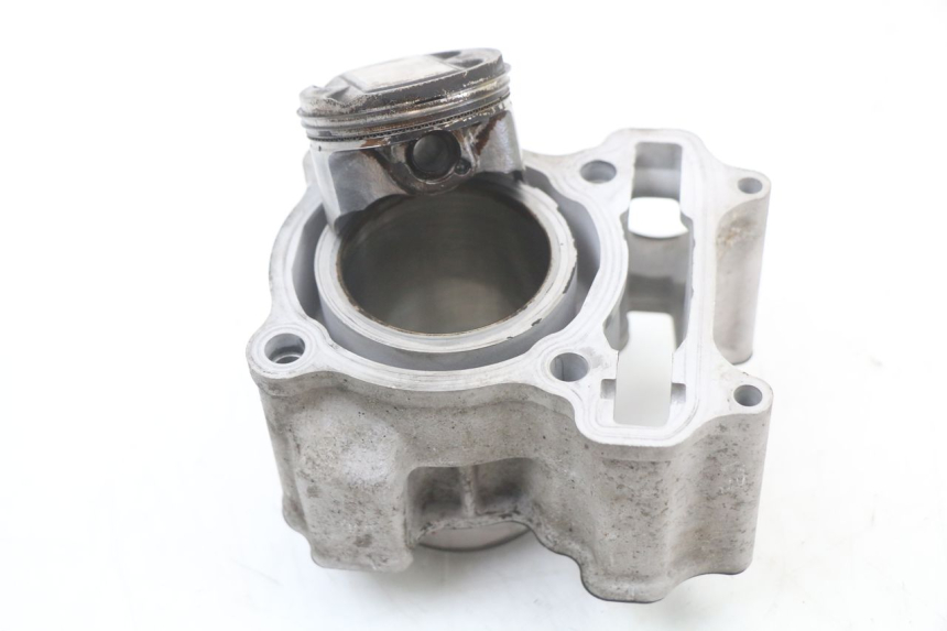 photo de CYLINDER BARREL PISTON KYMCO DINK STREET 125 (2009 - 2014) - Main view