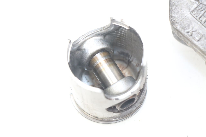 photo de CYLINDER PISTON PEUGEOT ELYSTAR 50 (2002 - 2014) - Distinctive features