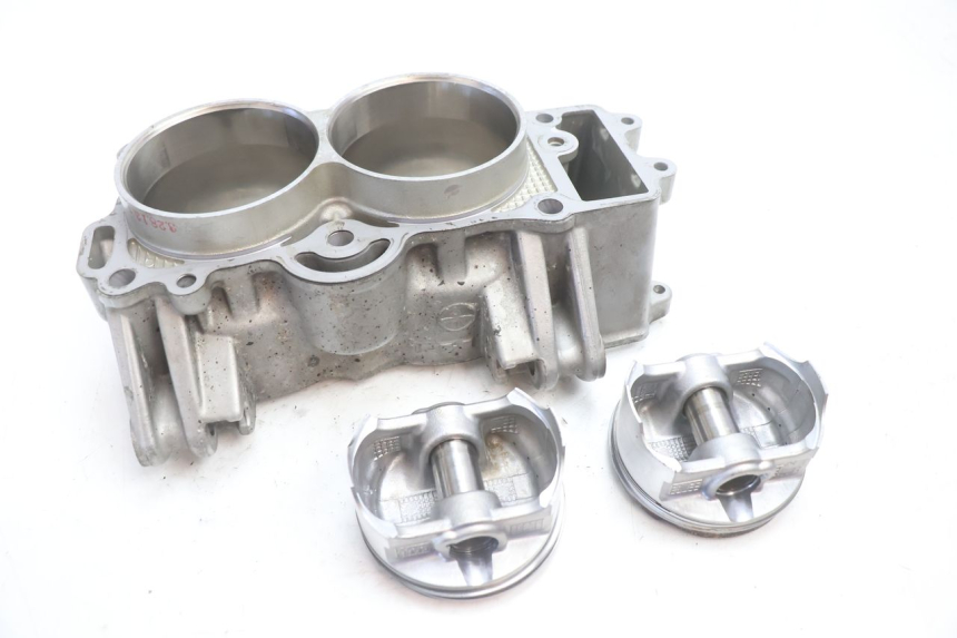 photo de CYLINDER BARREL PISTON KAWASAKI ER-6 ER6 N 650 (2005 - 2009) - Technical close-up