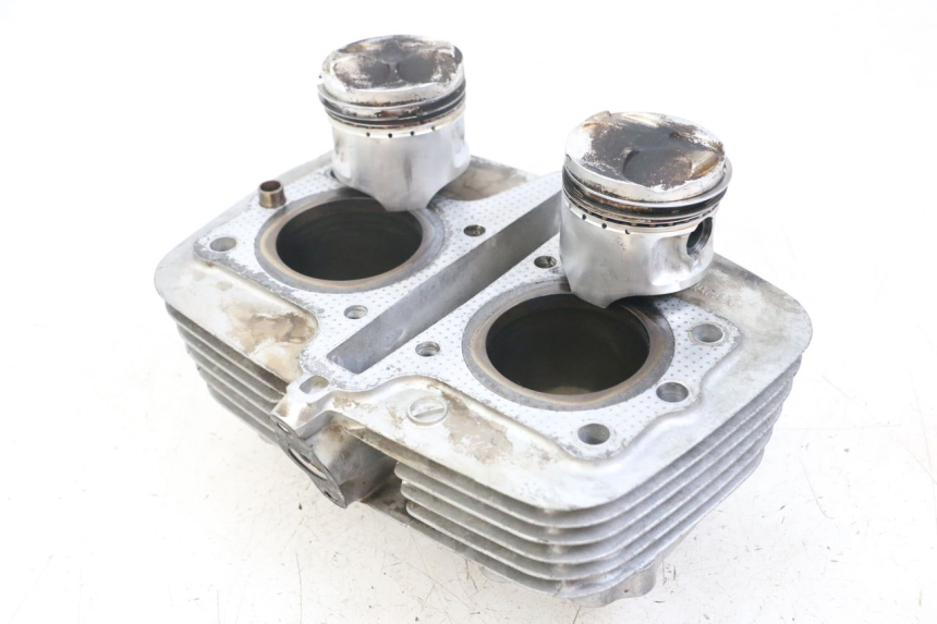 photo de CYLINDER BARREL PISTON SUZUKI GSX E 250 (1982 - 1983) - Main view