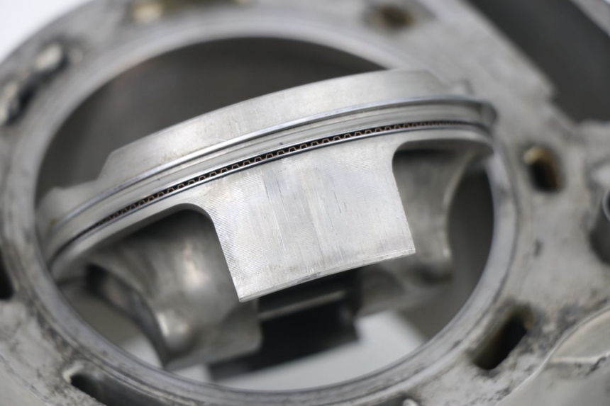 photo de CYLINDER BARREL PISTON HONDA CRF 250 (2013 - 2016) - Spare part profile view