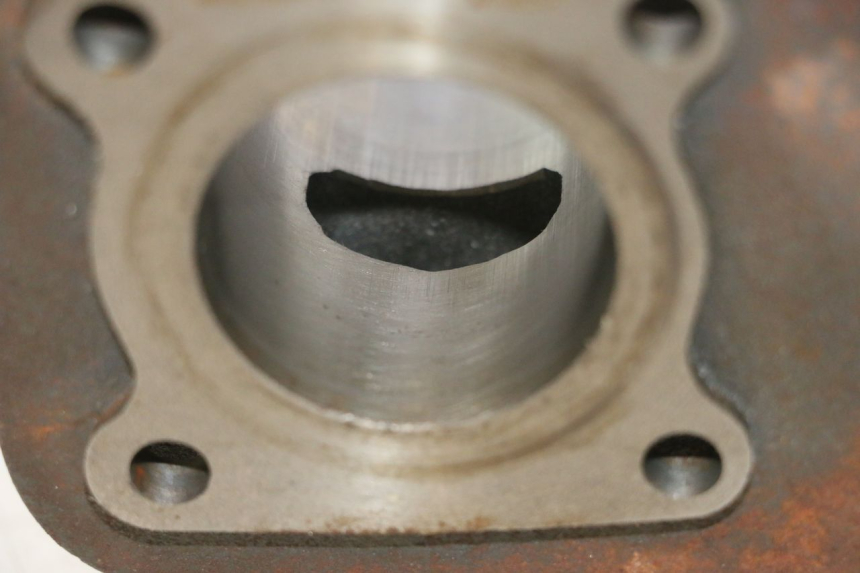 photo de CYLINDER BARREL PISTON KEEWAY HURRICANE 50 (2006 - 2019) - Alternative perspective